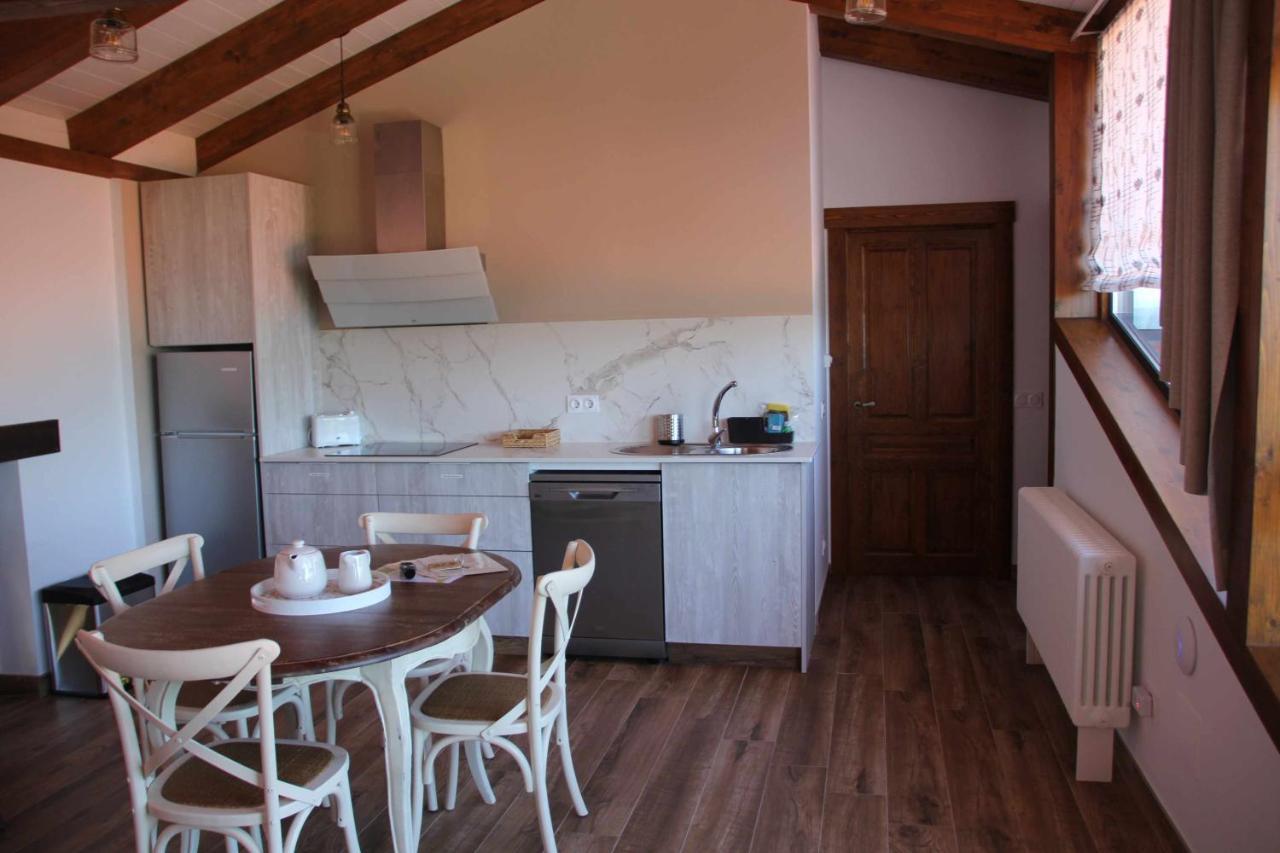 ソベールO Yunque Casa Ferrador Ribeira Sacraアパートメント エクステリア 写真